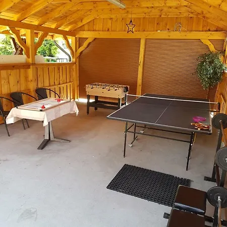 Amarel Domki Campingplads *